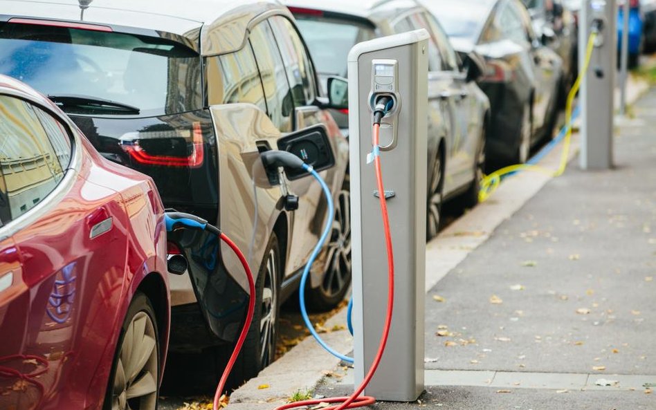 Auta elektryczne stanowią już 2 proc. nowych samochodów sprzedawanych w Chinach.