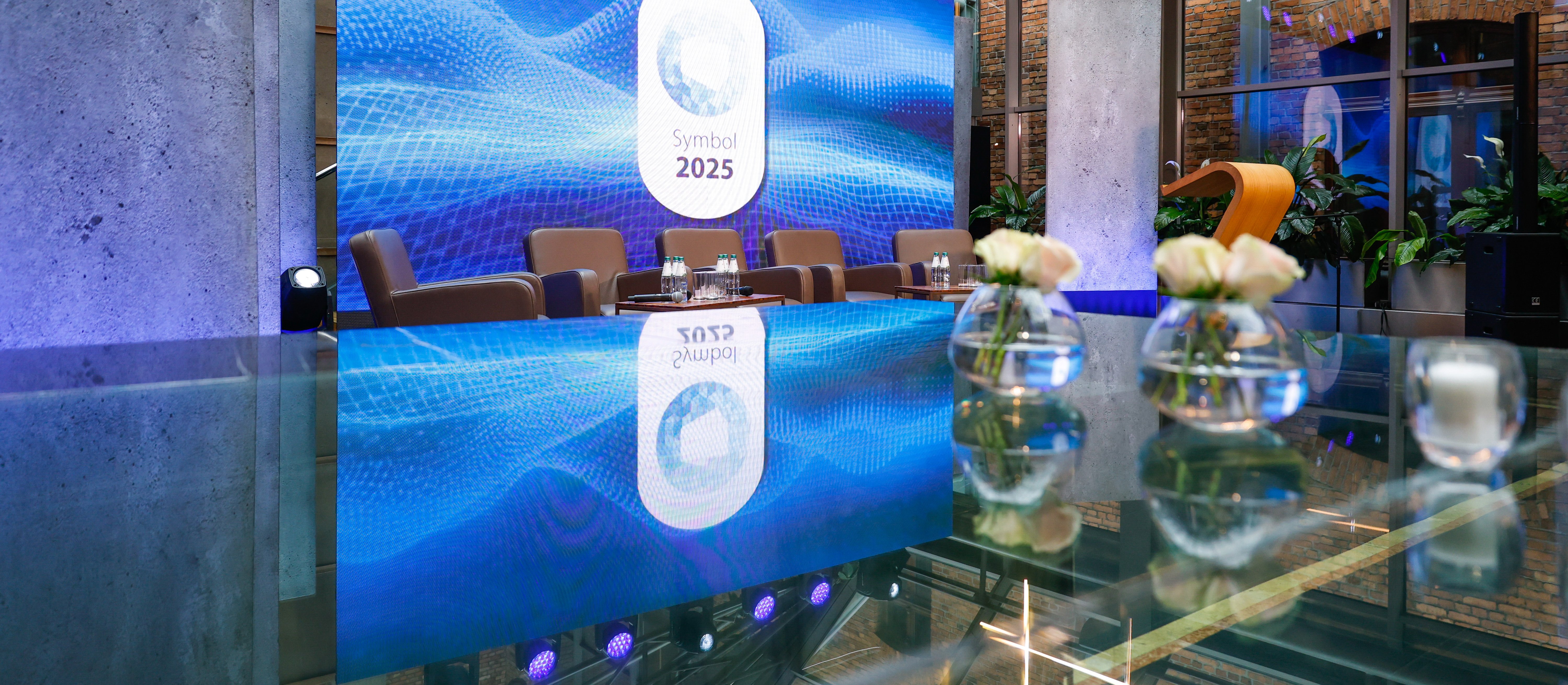 XV JUBILEUSZOWA EDYCJA FORUM WYZWAŃ GOSPODARCZYCH „SYMBOL 2025” – wizje, autorytety i przyszłość gospodarki połączyły siły na jednej scenie