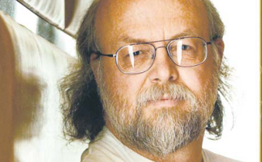 James Gosling, twórca języka Java. Inspiracją byli dla niego Norwegowie Dahl i Nygaard, którzy stwor