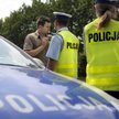 Zabraknie bata na policjantów?