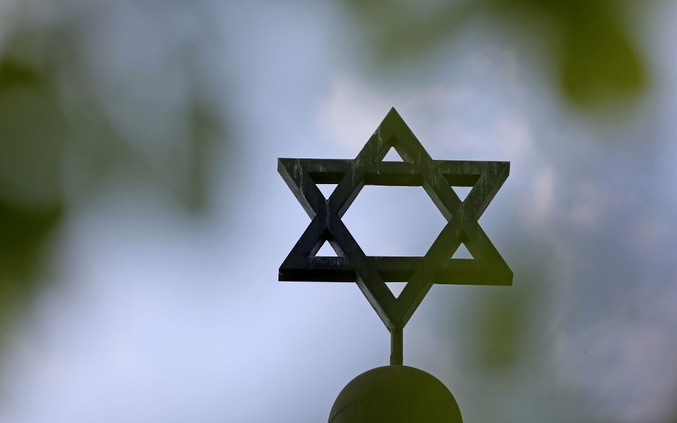 Niemcy: Strzelanina w pobliżu synagogi. Dwie osoby nie żyją