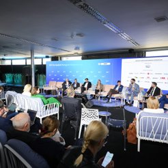 Firmy, które zdają sobie sprawę z atutów, jakie dają technologie, inwestują również w rozwój kompete