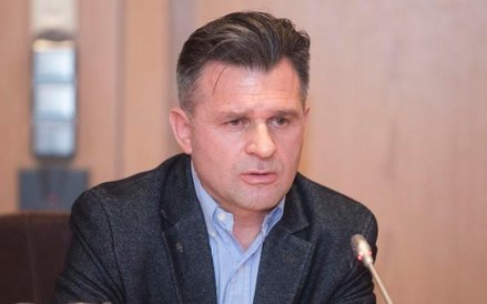 Jacek Ochnik, prezes spółki Ochnik, twierdzi, że istotną zaletą obecności na giełdzie jest konieczno