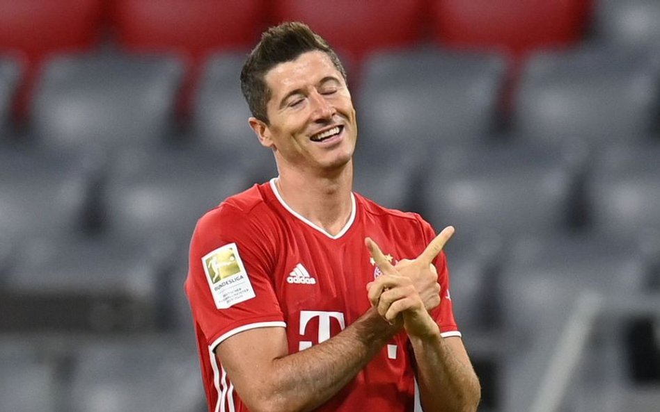 Lewandowski gra o brakujące trofeum