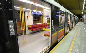 Wielu pasażerów metra uważa, że wagony nie są miejscem, gdzie należy przwozić e-jeździdła