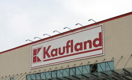 Kaufland nagradza klientów za stanie w kolejkach
