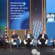 Uczestnicy debaty „Demokratyczne media w epoce cyfrowej. Jak ułoży się współpraca wydawców z platfor