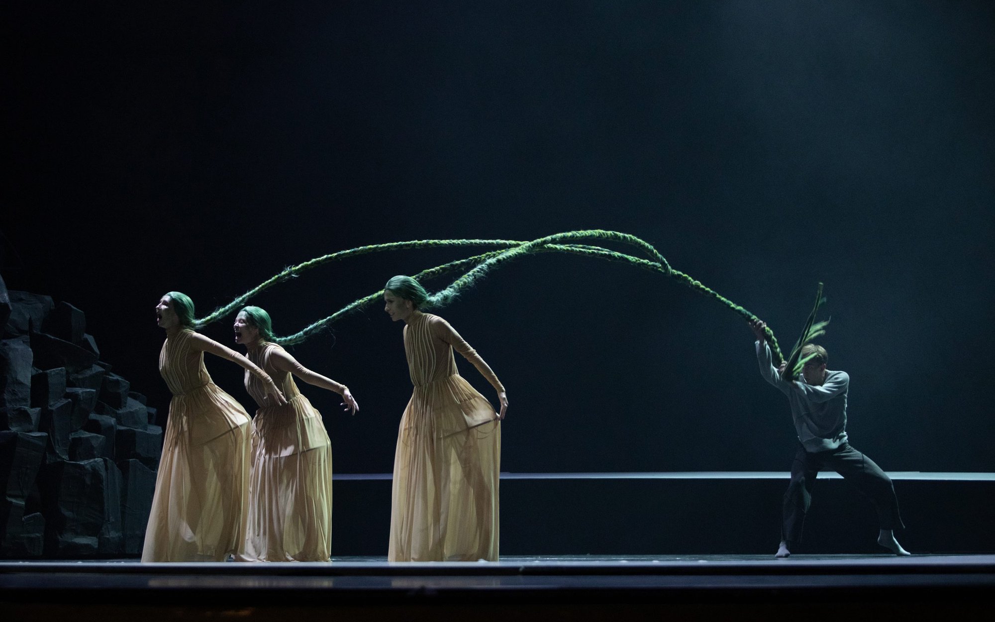 „Peer Gynt” w Operze Narodowej. Norweski mrok pełen uroku - rp.pl
