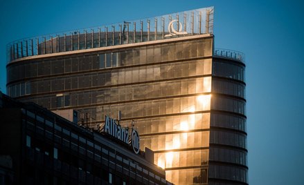 UNIQA i AXA od dziś pod jednym adresem