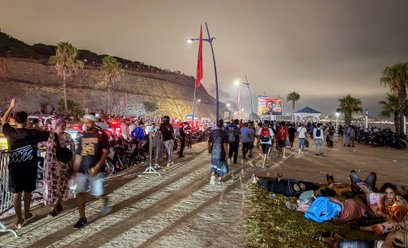 W ciągu ostatniej doby granicę w Ceucie przekroczyło w sposób niekontrolowany około 49 tys. migrantó