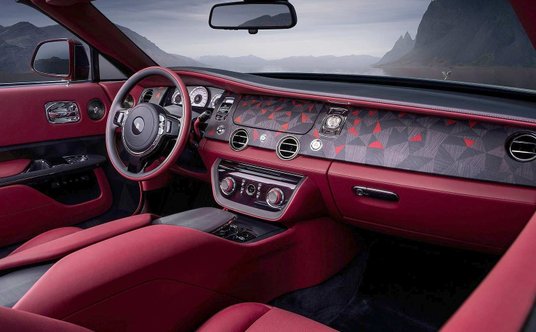 Rolls Royce La Rose Noire Droptail