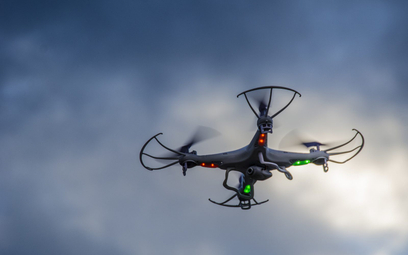 300 dronów nad Łodzią