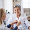 Bon senioralny na opiekę nad osobami 75+. Znamy szczegóły projektu