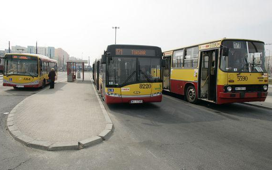 Władze lokalne zorganizują komunikację pasażerską