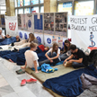 Sondaż: Rezydenci mają rację w sporze z rządem