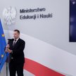 Minister Czarnek: nie ma tylu wakatów w szkołach, są podwyżki od września