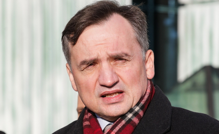 Warszawa, 18.01.2025. Poseł PiS, były minister sprawiedliwości Zbigniew Ziobro podczas konferencji p