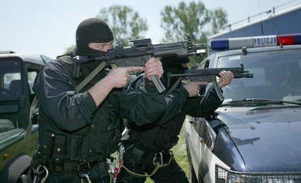 Policyjni antyterroryści