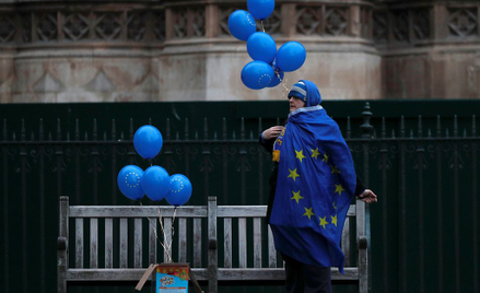 Sondaż: Brytyjczycy nie chcą drugiego referendum. Ani twardego brexitu