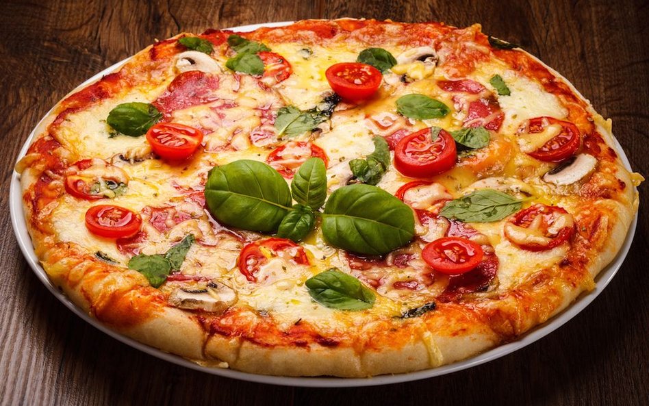 Książęce wesele: Goście byli głodni i zamówili pizzę?