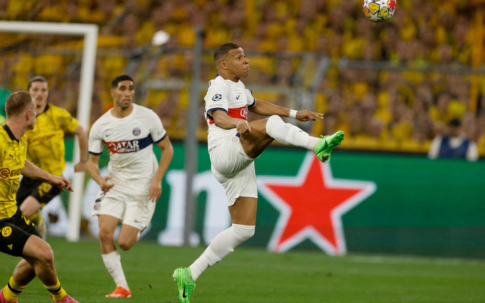 Paryscy kibice mają nadzieję, że Kylian Mbappe w tym sezonie poprowadzi wreszcie PSG do zwycięstwa w