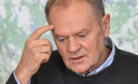 Premier Donald Tusk podczas odprawy służb w Elblągu