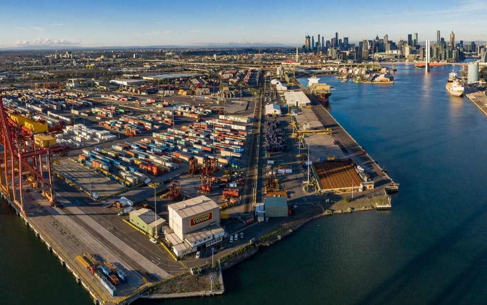 KE negocjuje z Australią warunki umowy o wolnym handlu. Transport drogą morską z Europy trwa nawet 8