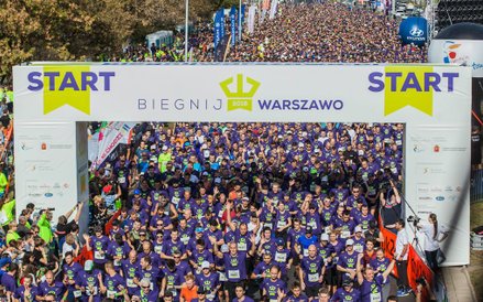 Po raz ósmy odbył się jeden z najpopularniejszych biegów masowych w Polsce - „Biegnij Warszawo".