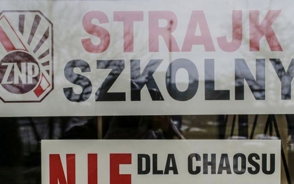 500+ za 18 lat wpłacone na fundusz strajkowy nauczycieli