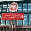 Prawo ochronne na znak towarowy nie wygasa z mocy prawa – konieczne jest wydanie decyzji przez Urząd