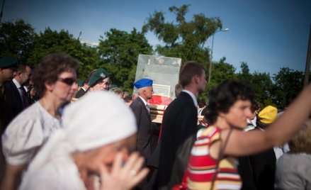 6 czerwca 2010 roku, procesja z relikwiami bł. ks. Jerzego Popiełuszki.