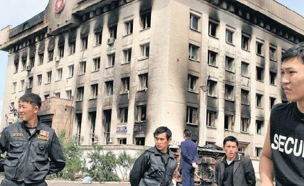 Siedziba rządzącej postkomunistycznej Mongolskiej Partii Ludowo – Rewolucyjnej w Ułan Bator została 