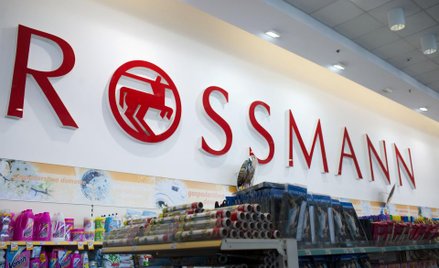 800 sklepów Rossmanna