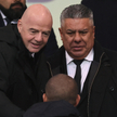 Gianni Infantino (z lewej) już w połowie września zorganizował pilne spotkanie z grupą największych 