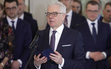 Sondaż: Czy wpływy polskich dyplomatów rosną czy maleją