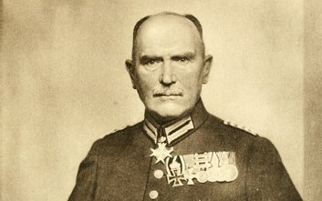 Hans Hartwig von Beseler 8 kwietnia 1916 podpisał rozporządzenie o przyłączeniu (z dniem 1 kwietnia 