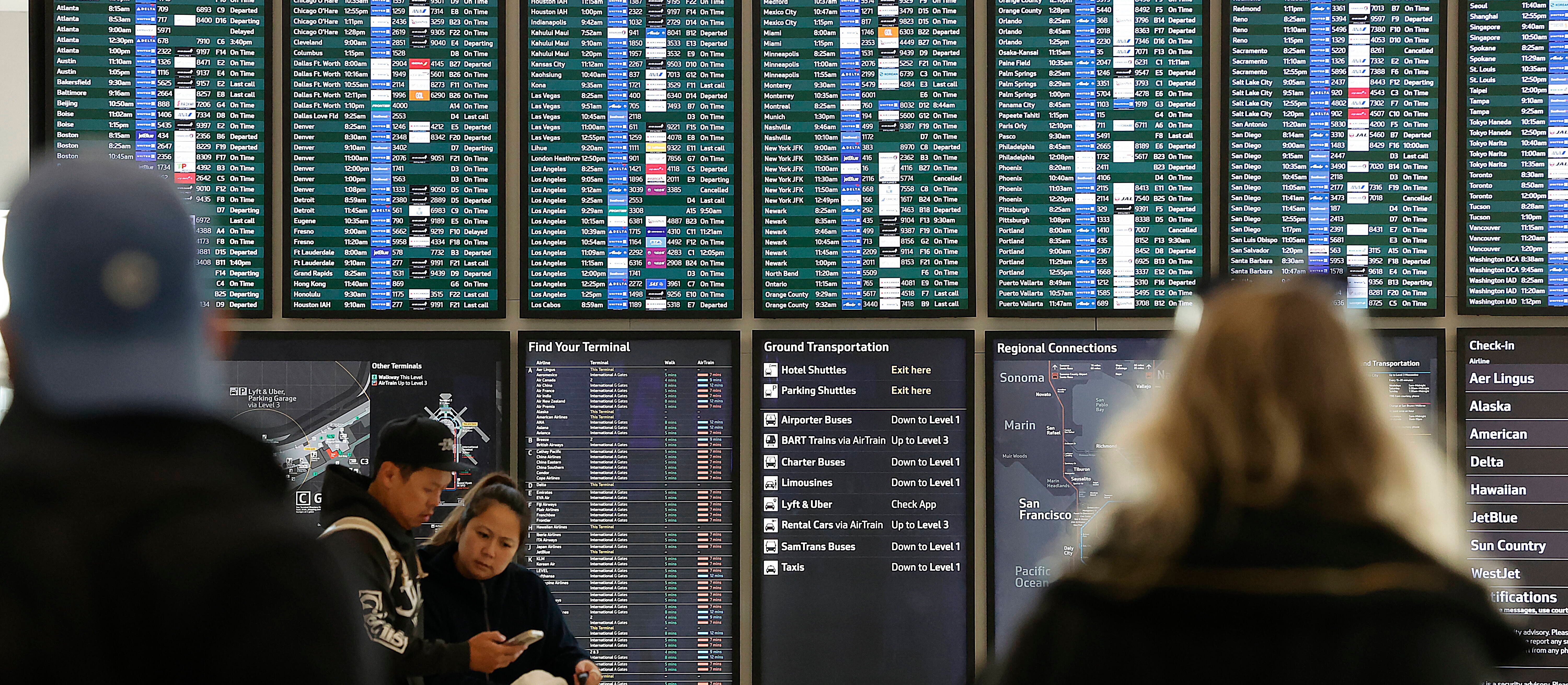 Amerykanie odwołują loty na Święto Dziękczynienia. Miał być rekord, jest złość