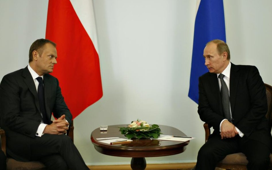 Putin będzie budował w Polsce gazociąg, a Tusk nic o tym nie wie. "To kompromitujące"