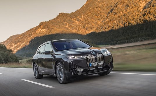 BMW iX.