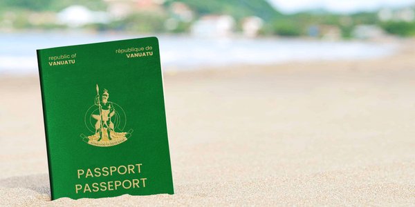 Szybkie paszporty Rosjan. Stają się obywatelami Vanuatu i Wysp Św. Tomasza