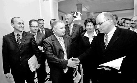 Kłamstwo – metoda polityczna