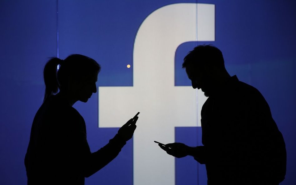 Kolejny problem Facebooka. Przekazywał dane firmie, przed którą ostrzegał wywiad USA