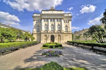 Uniwersytet Warszawski wyróżnił się szczególnie wysoką pozycją w kategorii regionalnej reputacji bad