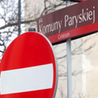Zabrali pomnik i skwer Kaczyńskiemu. Okrzyki "zdrajcy" do byłych radnych PiS