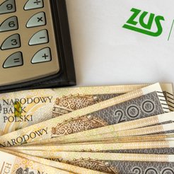 ZUS zwrócił składkę chorobową. Przedsiębiorcy muszą korygować podatkowe rozliczenia