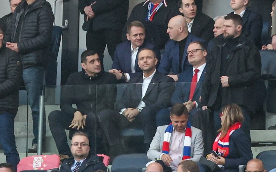 Karol Nawrocki podpadł kibicom? Nowelizacja procedury karnej w tle