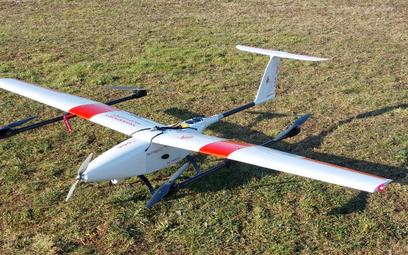 Pierwsze regularne loty dronami dopuszczone w Polsce