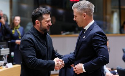 Zełenski chce otwarcia szlaków dla zboża. Jest odpowiedź premiera Węgier