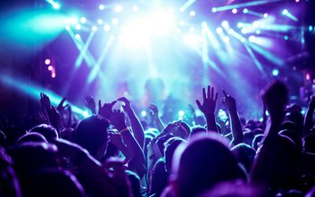 O godzinie 21.50 wystartuje koncert „Wianki nad Wisłą – Muzyka ponad wszystko”