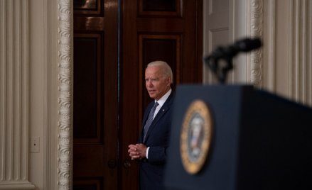 Amerykanie oferują miliony dolarów za informacje o hakerach